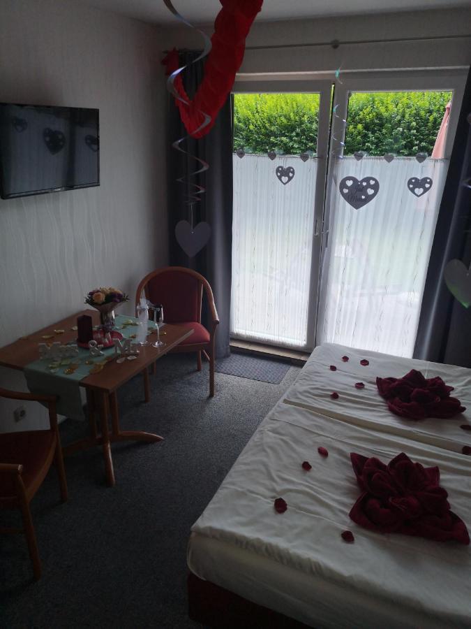 Pension Elmenhorst Elmenhorst/Lichtenhagen Esterno foto